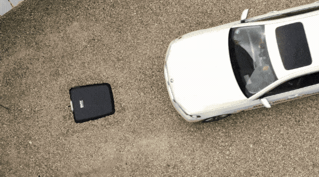 BMW wireless-charging.gif