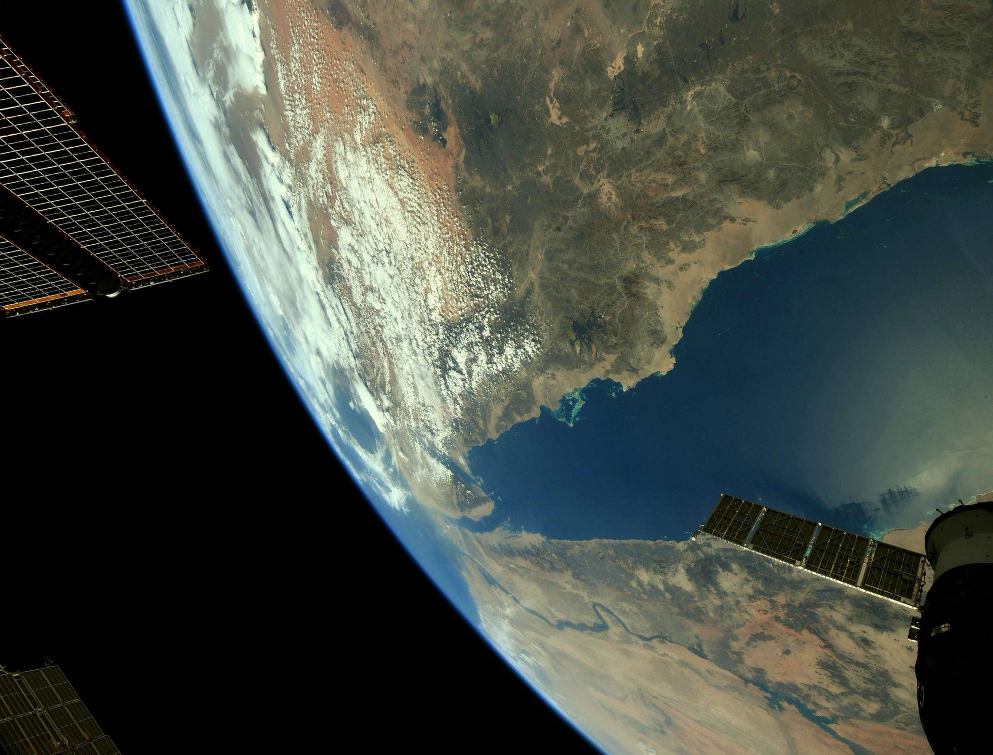 Earth-by astro Ricky Sanders-June2018.jpg