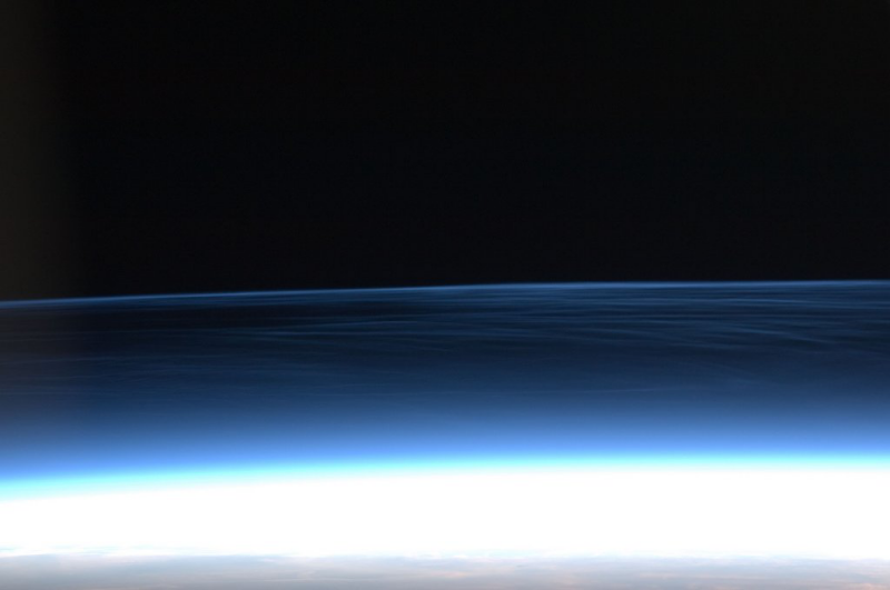 Thin Blue Layer Reflection.png