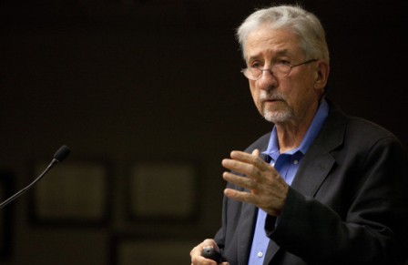 Tom Hayden.jpg