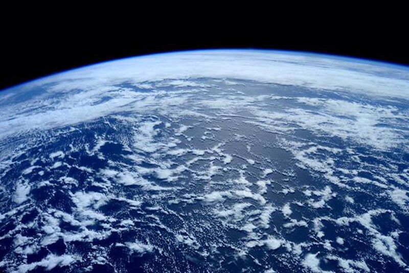 File:Blue n white.jpg